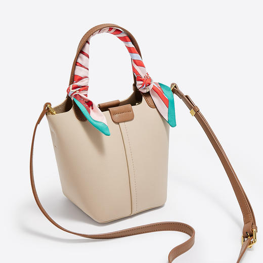 【立减30元】Safiya/索菲娅牛皮2022新款水桶包单肩包包女斜挎包手提女包 SF900013Y 商品图1