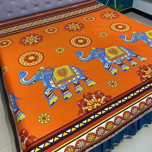 【三层加厚】四季床盖榻榻米双面不掉色裸睡亲肤多用途床盖学生宿舍床单床垫褥子绗缝防滑床盖可机洗 商品图3