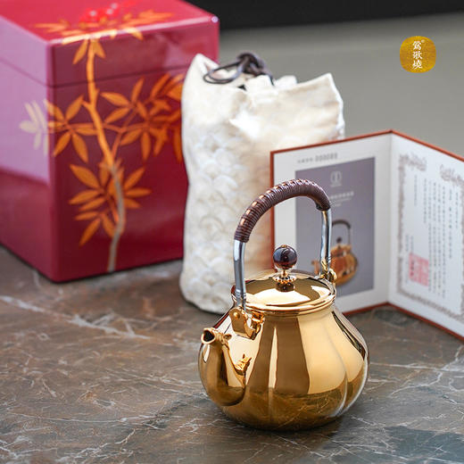 【莺歌烧旗舰店】兽口六瓣瓜形金面壶 商品图1