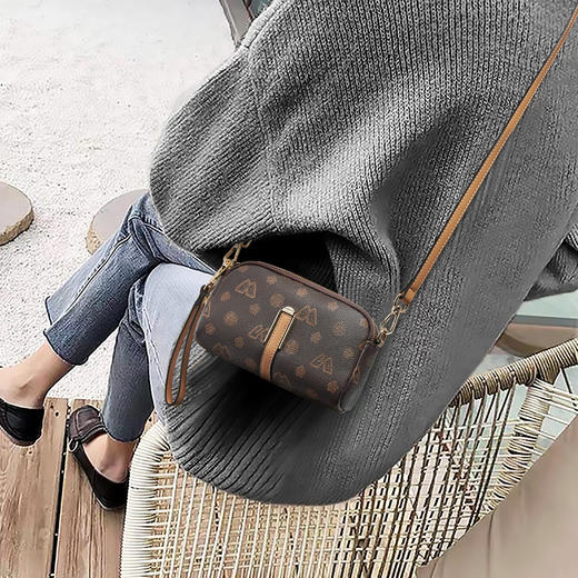 【立减30元】Safiya/索菲娅2022新款印花手机包百搭单肩包女式斜挎包女包 SF9158024Y 商品图0