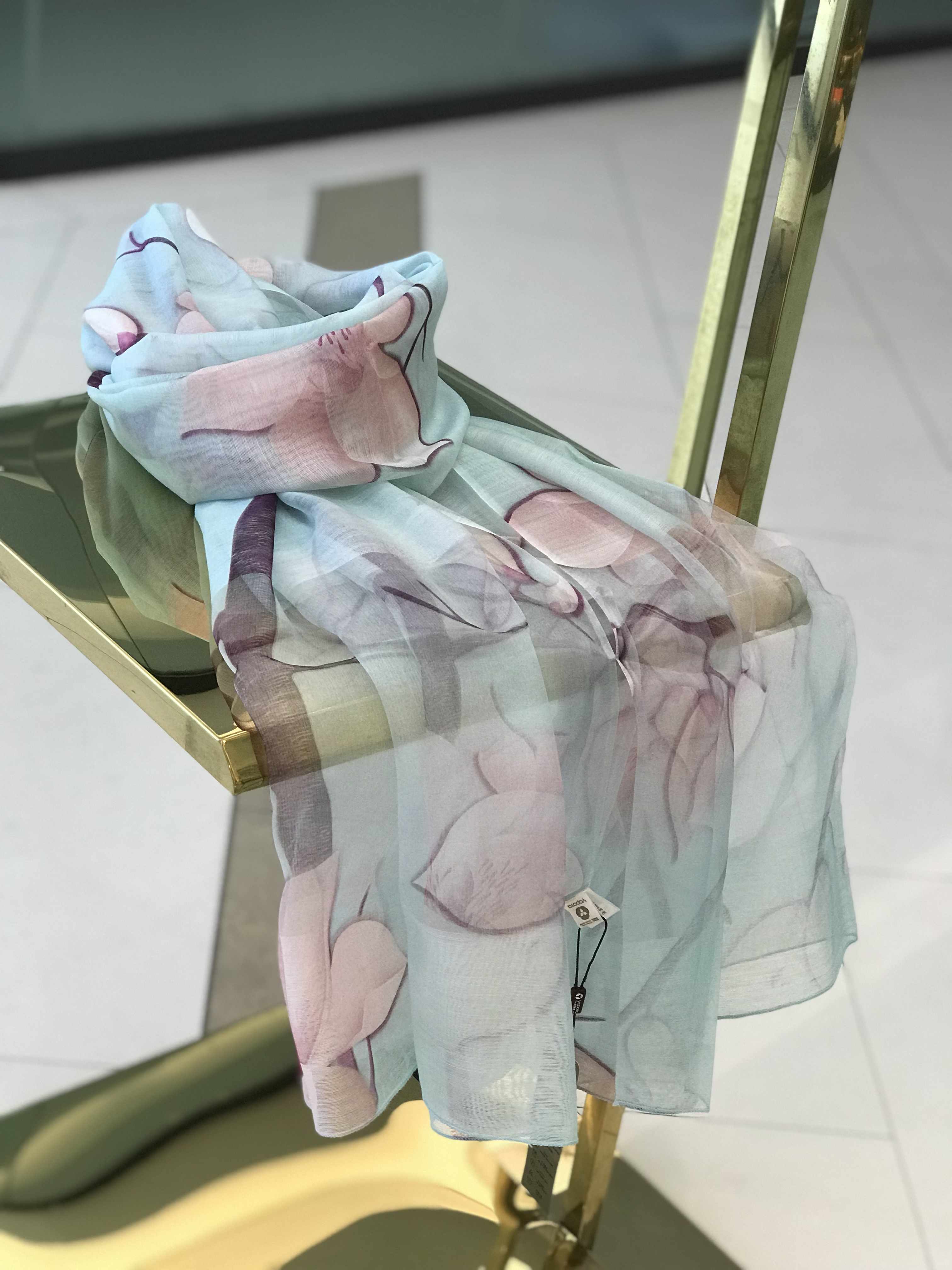 优品堂【花香伊人】100％：真丝+羊毛