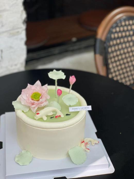 荷塘月色奶油蛋糕 商品图1