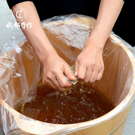 【十八味泡脚包】成都手作新繁传统药浴泡脚药 十八味草本中药足浴包 艾叶生姜泡脚包 小袋分装 方便实用【非物质文化遗产】【大师匠作】 男女四季可用 商品图3