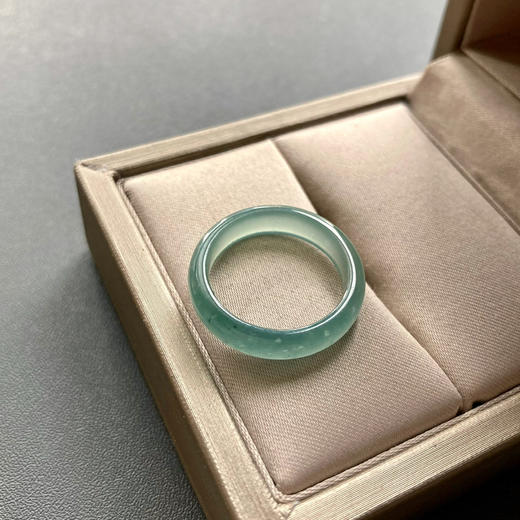 高冰种蓝水雪花棉翡翠指环11.5 商品图8
