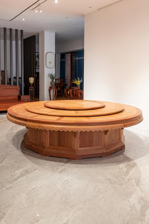 红桥红  家具严选  缅甸花梨(大果紫檀）  【320 花边底座圆餐桌】 商品图1