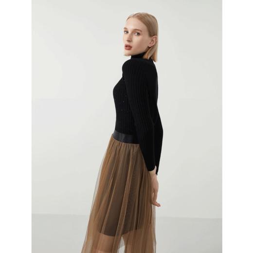 3楼珍贝精编羊绒烫饰尊领女衫 商品图1