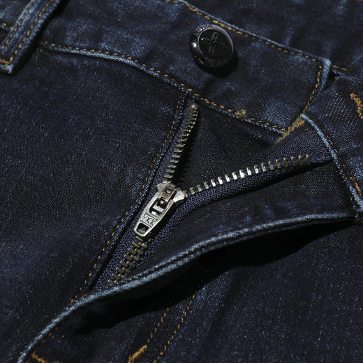 【专属秒杀】HX 冬季百搭直筒休闲水洗牛仔长裤Y201240001101 商品图9