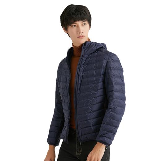 「4色可选！2022秋冬新款」柔菇菇轻薄羽绒服男 连帽纯色简约90绒外套上衣 商品图4