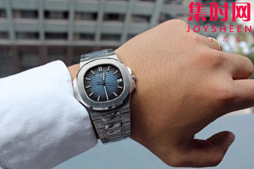 PATEK PHILIPPE 百达翡丽鹦鹉螺系列 v4版
型号： 5711/1A-010 
系列： 运动表 
款式： 自动机械，40毫米，男士 
材料： 精钢 
机芯型号： 进口9015改Cal.32 商品图6