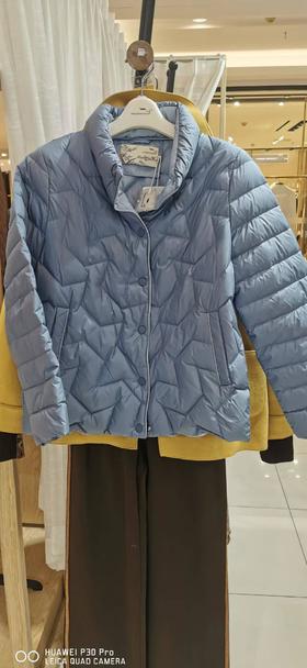 南2 依伽依佳女装