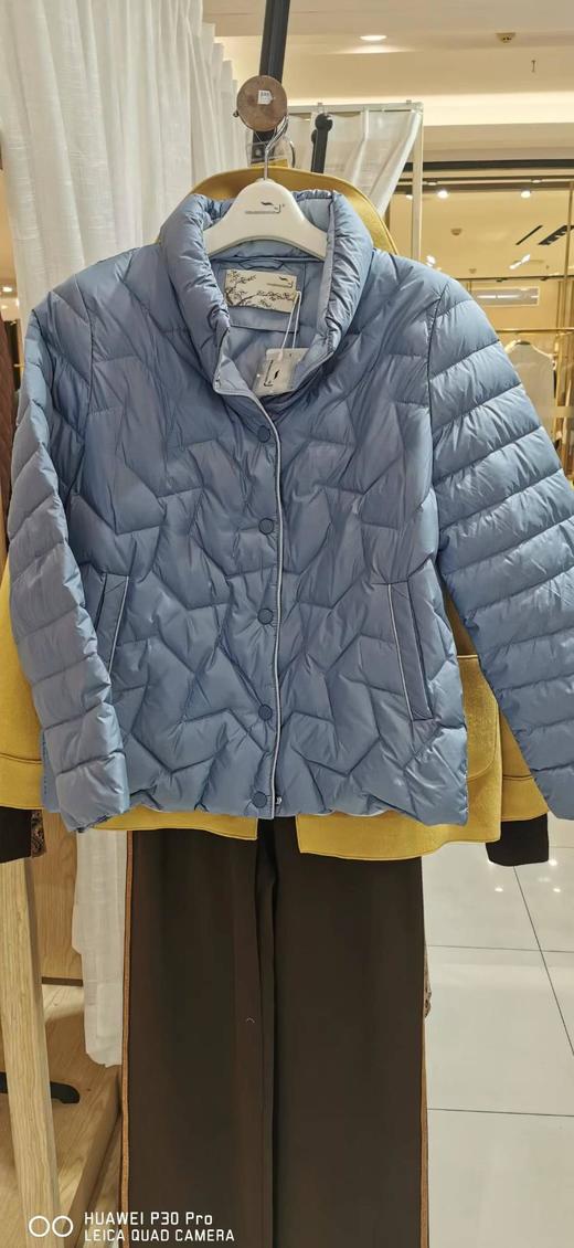 南2 依伽依佳女装 商品图0