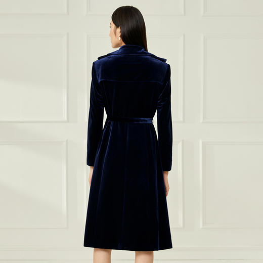 EITIE爱特爱冬季新款经典翻领时尚双排扣收腰中长风衣外套6804502 商品图4