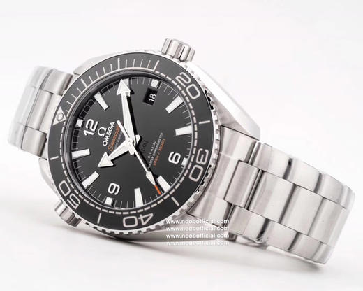 新品：全新海马600米 中号 中号 中号 43.5 mm 陶瓷面 上市啦！
1: 全新升级陶瓷面，不再是普通铜板面。陶瓷面光亮平滑～
2: 尺寸 43.5 mm 不再纠结太大或太小 适合亚洲人尺寸！ 商品图6