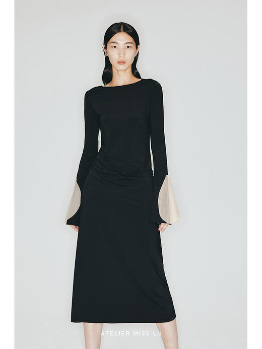 【玛戈皇后】重工薄纱拼接镂空设计前后两穿弹力针织连衣裙/23000011 商品图0