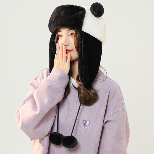 「熊猫雷锋帽」冬季毛绒加绒熊猫耳朵雷锋帽 萌系可爱加厚保暖护耳帽子女防寒配饰 商品图3