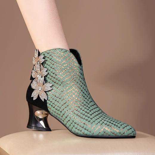 优雅百搭，真皮拼接花朵镶钻高跟短靴JZJ-B234-665 商品图0