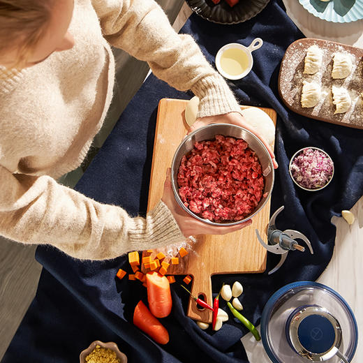 【摩飞 绞肉机 双层4刀 6秒绞碎】配置三个搅拌碗 健康不串味 绞肉剥蒜宝宝辅食 轻松做料理 商品图4