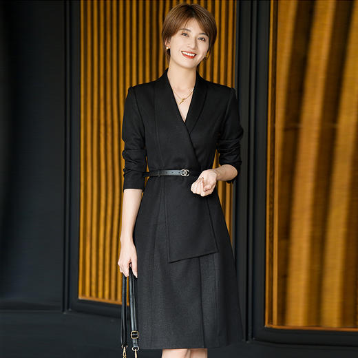 西装连衣裙女长袖秋季新款大气气质收腰休闲风衣大摆裙子 商品图0