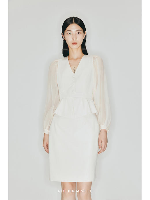 【日光之下】腰部立体荷叶边设计廓形纱袖V领修身连衣裙/2300006B 商品图3