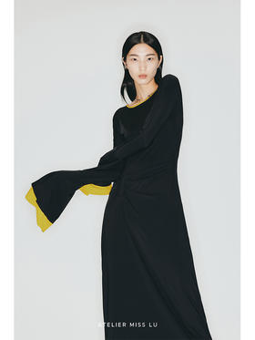 【夜之花】撞色拼接双层喇叭袖弹力针织连衣裙/23000013A