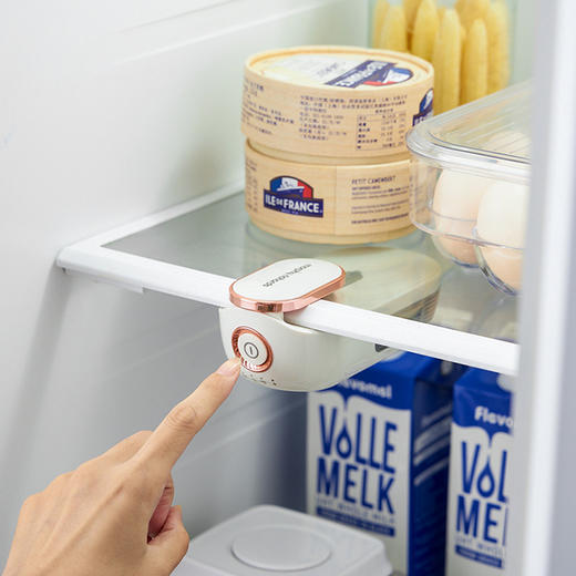 【摩飞 冰箱除味器】冰箱小卫士！杀菌除味 立体净化 食物保鲜卫生 小机身不占空间 商品图0