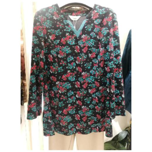 3楼    妙采服饰针织休闲上衣 商品图0