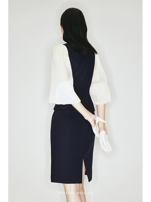 【蓝莓之夜】腰部立体荷叶边设计廓形纱袖V领修身连衣裙/2300006A 商品图2