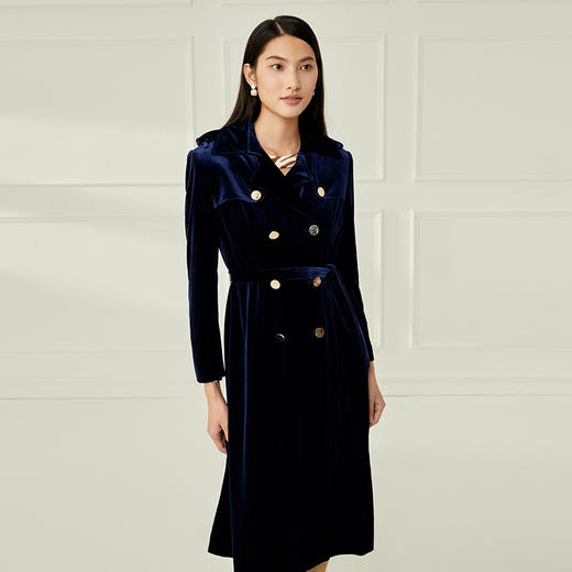 EITIE爱特爱冬季新款经典翻领时尚双排扣收腰中长风衣外套6804502 商品图2
