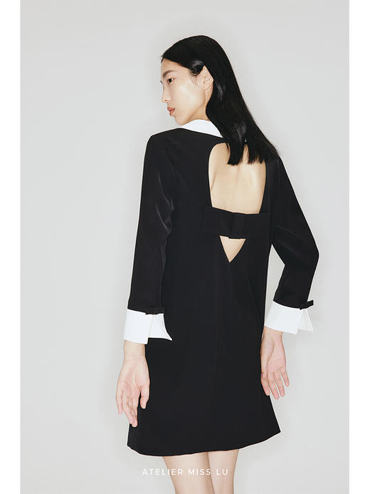 【两小无猜】露背撞色蝴蝶结设计H廓形连衣裙/2300007 商品图2