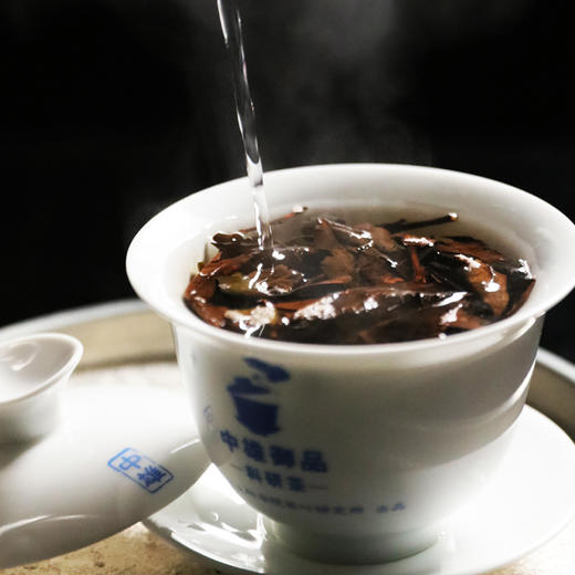 白茶丨中雄御品 2014年 金奖茶王 300克 商品图4