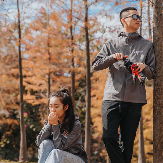 XAG 机能风单层冲锋衣 商品图1