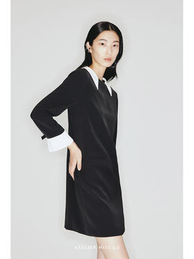 【两小无猜】露背撞色蝴蝶结设计H廓形连衣裙/2300007