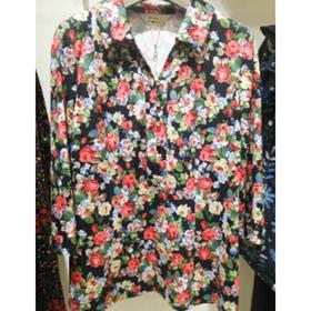 3楼    妙采服针织休闲上衣