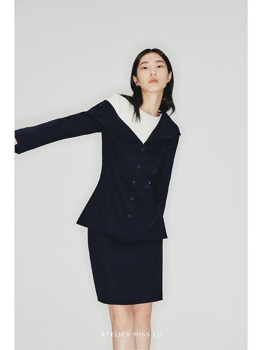 【情书】不规则几何撞色假两件长袖上衣/23007 商品图1