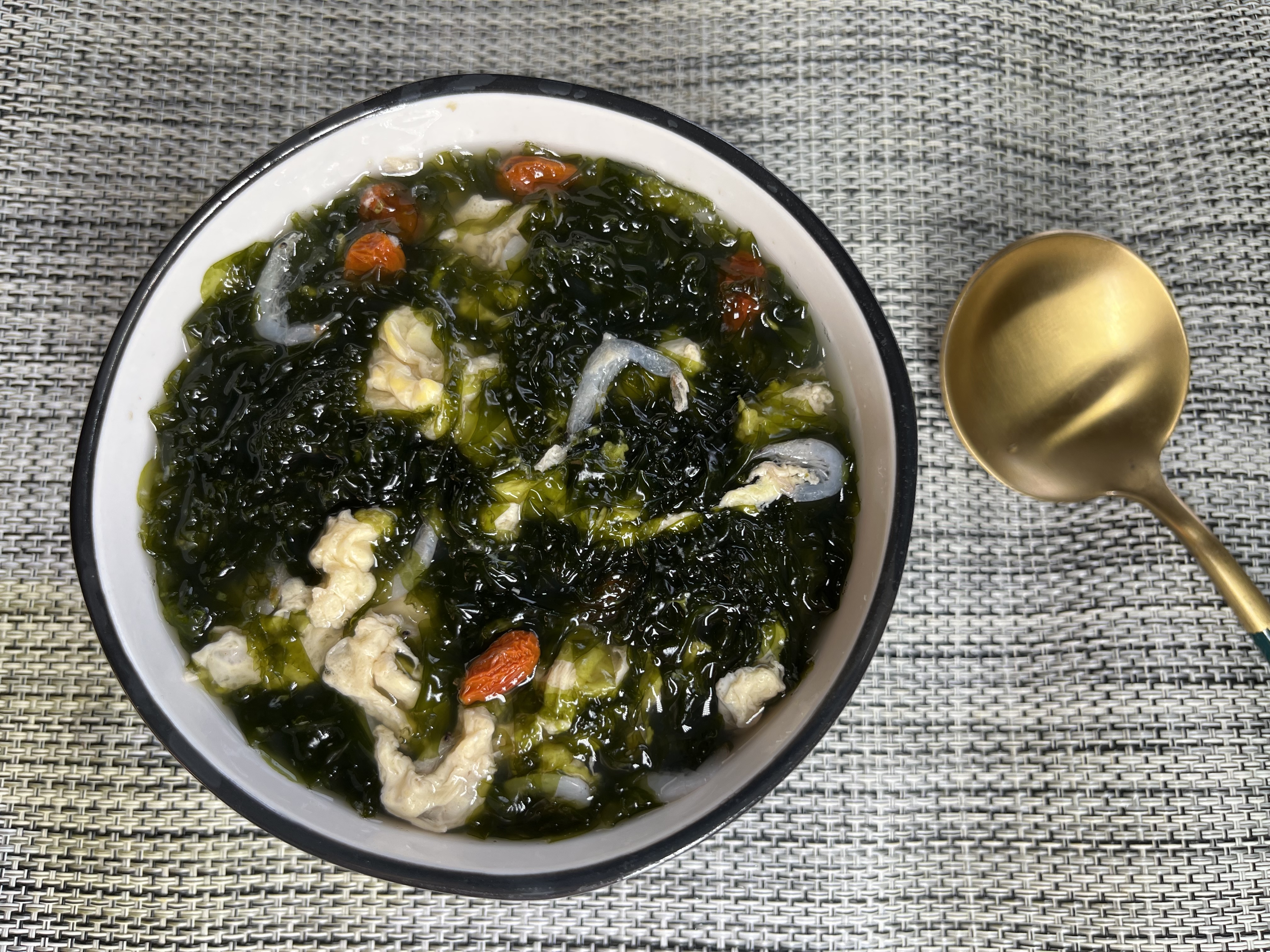 【紫菜妈妈十周年庆】有机头茬紫菜，鲜嫩可口，免洗，色香味美，爽口滑润，方便速食！保质期18个月 满88包邮