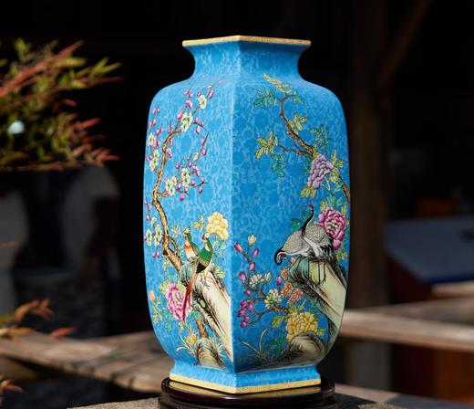 蓝地扒花四季花鸟四方瓶 商品图0