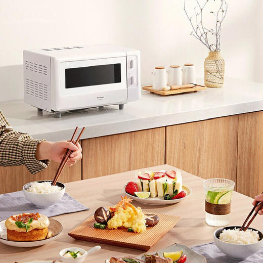 松下（Panasonic）ZMD安心系列 微波炉 家用多功能 一体转盘 械式无级旋钮 800W速热 NN-SM31MW 商品图3