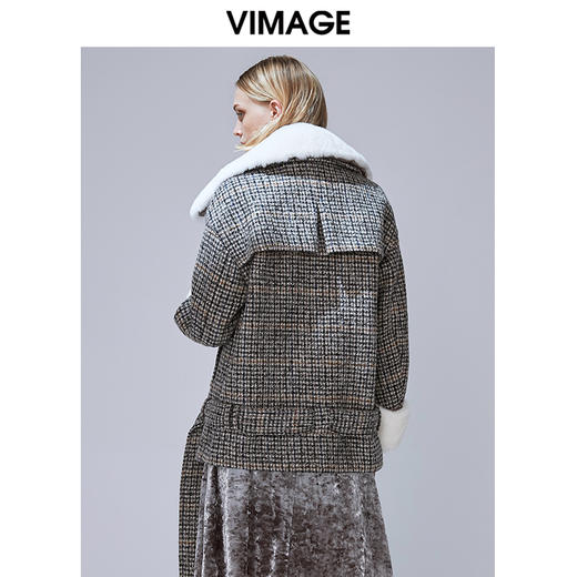图不符下架-VIMAGE纬漫纪冬季新款保暖绵羊毛外套大衣V1414016 商品图4