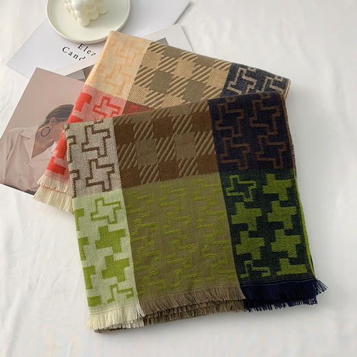 2022韩版新款彩色千鸟格仿羊绒围巾秋冬加厚保暖披肩短须流苏学生围脖 商品图3