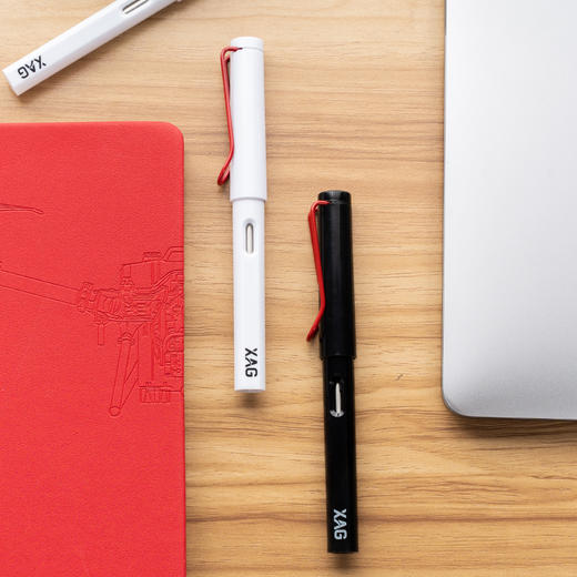 XAG 极飞红 签字笔 商品图1