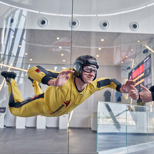 【澳门风洞】室内跳伞 新手必玩套票 | 世界冠军常驻·教练1对1带飞·玩转地心引力 变身空中飞人 商品图7