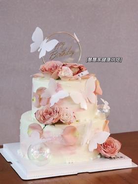 蛋糕定制—双层蝴蝶鲜花蛋糕