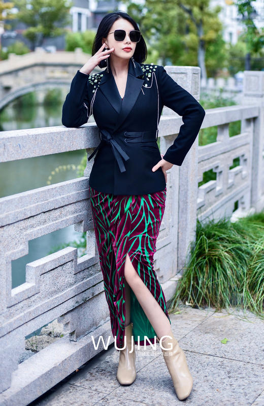 【雾境定制款】妖娆女人味定制丝绒烧花面料拼接股线蕾丝超级遮肉花苞裙 2202192 商品图6