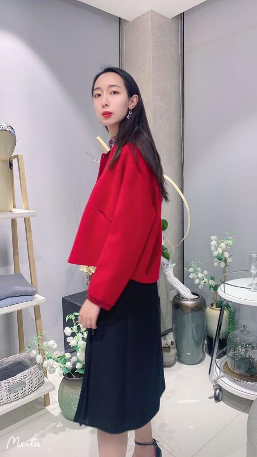 2楼法蒂微FULWIN羊毛外套 商品图1