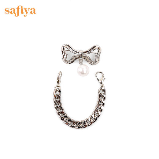 【春节不打烊】Safiya/索菲娅 新潮IP玩趣可拆卸扣饰厚底系带休闲厚底马丁靴 SF24116177 商品图4