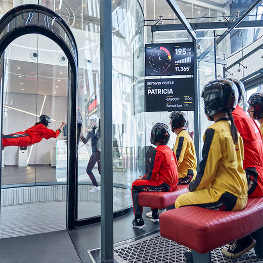 【澳门风洞】室内跳伞 新手必玩套票 | 世界冠军常驻·教练1对1带飞·玩转地心引力 变身空中飞人 商品图4