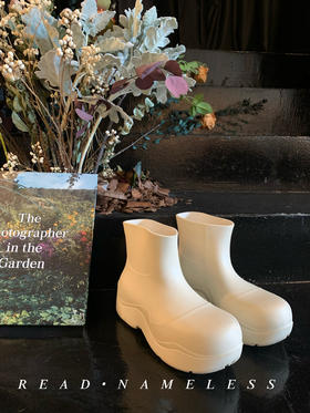 Read Nameless /白色小雨靴 超增高