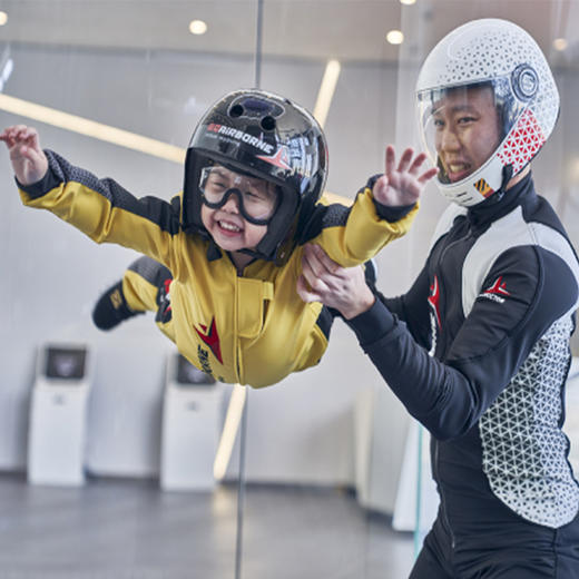 【澳门风洞】室内跳伞 新手必玩套票 | 世界冠军常驻·教练1对1带飞·玩转地心引力 变身空中飞人 商品图2