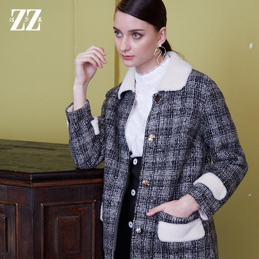 2021冬季新款气质黑白格羊剪绒大衣E94YJ47 商品图0