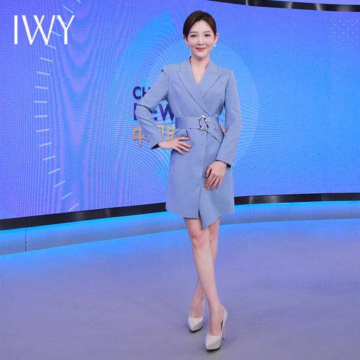 IWY/职业装灰蓝色西装连衣裙女显瘦声乐艺考播音主持人正装演讲礼服女Q12308-L 商品图4